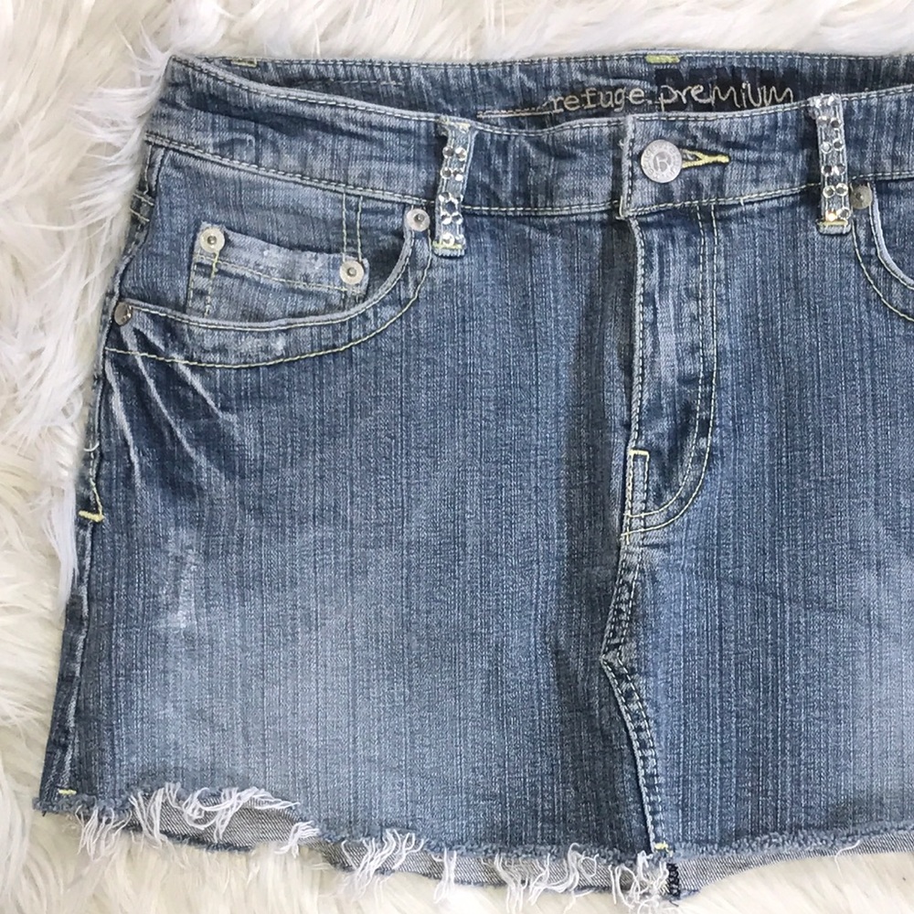Refuge Crystal Bling Denim Cut Off Jean Mini Skirt Juniors Size 7